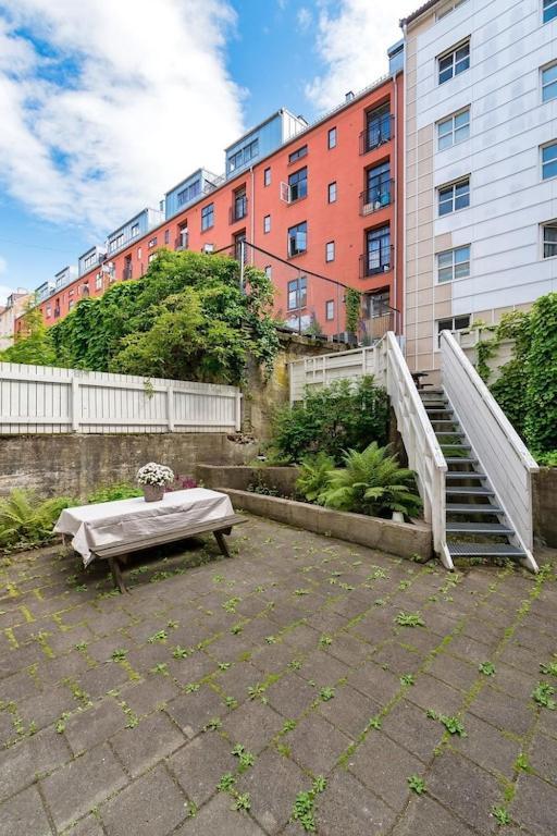 Lovely Central Apartment With Two Large Bedrooms Nearby Oslo Opera, Vis A Vis Botanical Garden Buitenkant foto