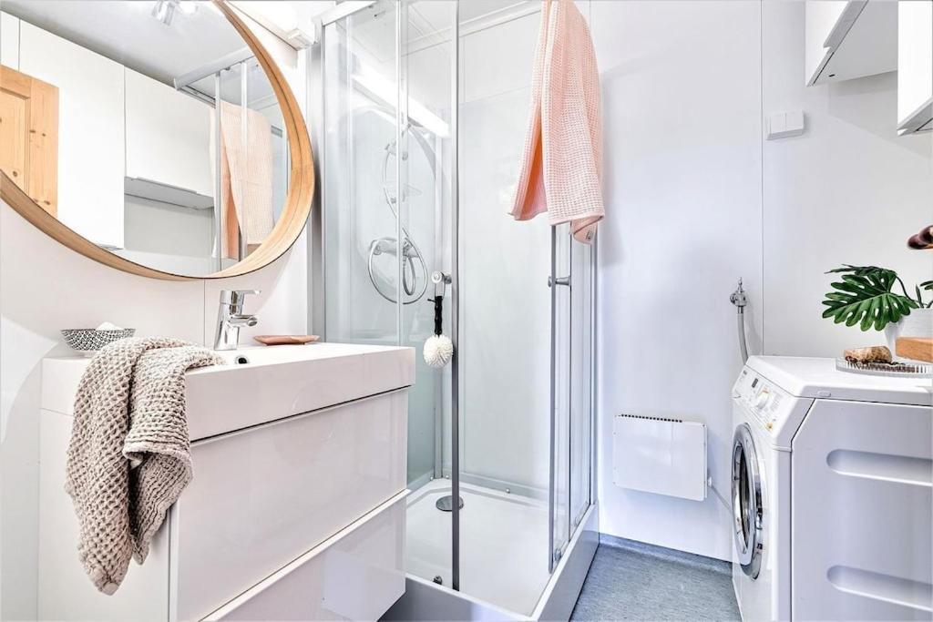 Lovely Central Apartment With Two Large Bedrooms Nearby Oslo Opera, Vis A Vis Botanical Garden Buitenkant foto
